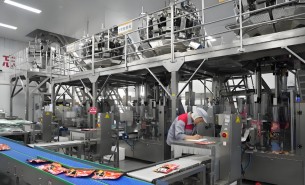 零食生產(chǎn)線分揀稱重機：保障品質與效率的核心設備